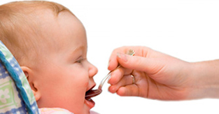 Додаткове харчування для малюка